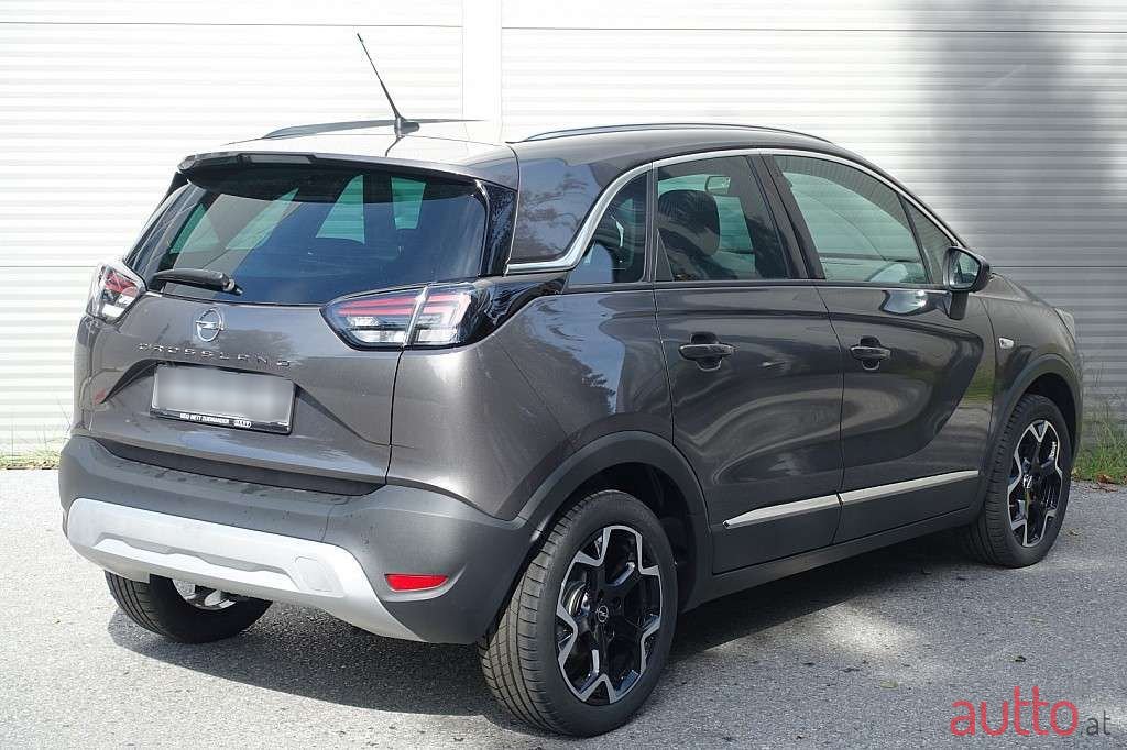 2022' Opel Crossland photo #4