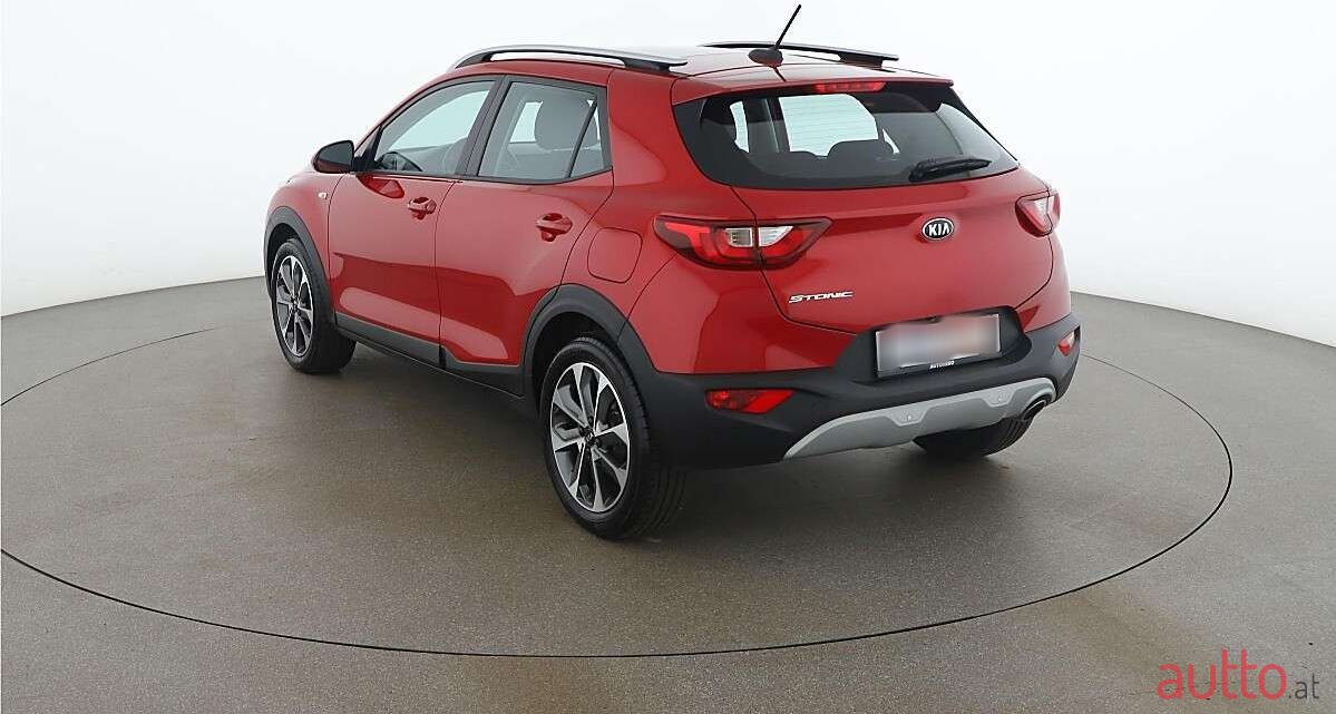 2018' Kia Stonic photo #3