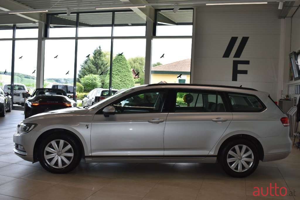 2018' Volkswagen Passat photo #6
