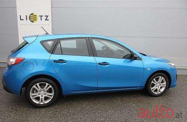 2009' Mazda Mazda3 photo #1