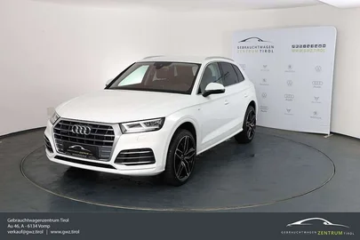 2020' Audi Q5