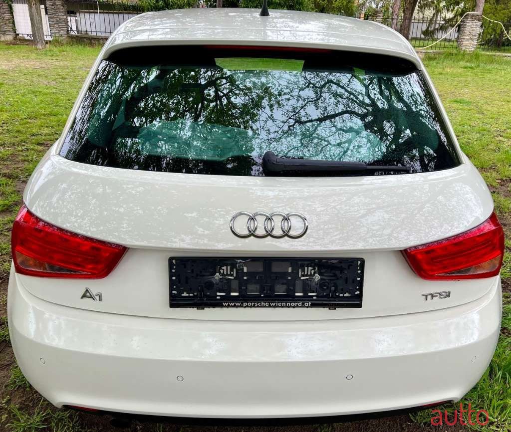 2012' Audi A1 photo #4