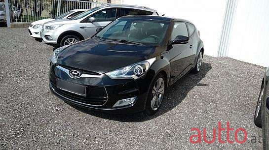2011' Hyundai Veloster photo #1