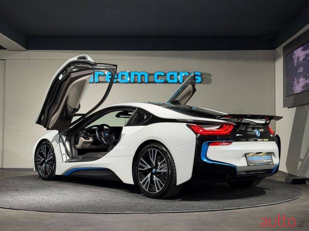 2015' BMW i8 photo #3