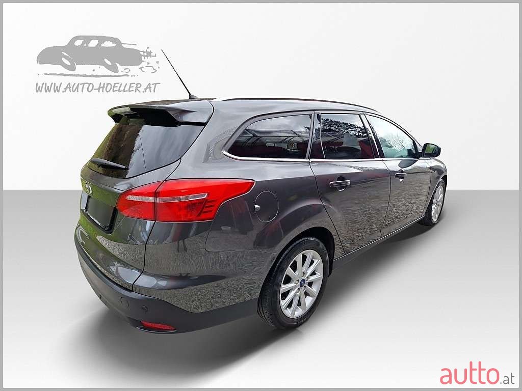 2016' Ford Focus photo #2