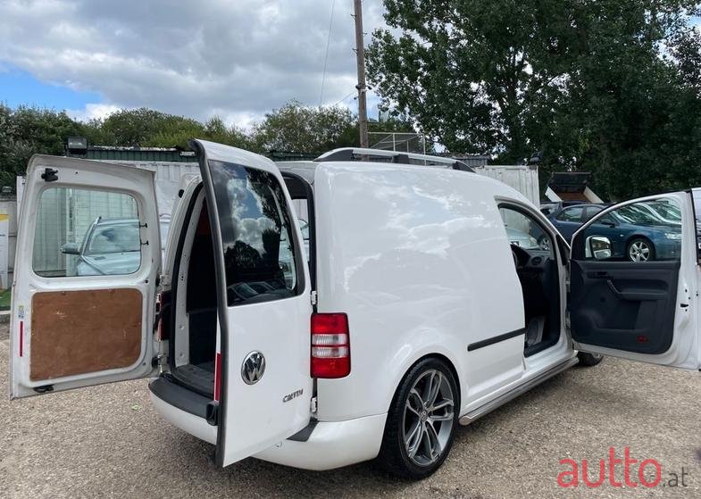 2014' Volkswagen Caddy 1.6 TDI photo #4