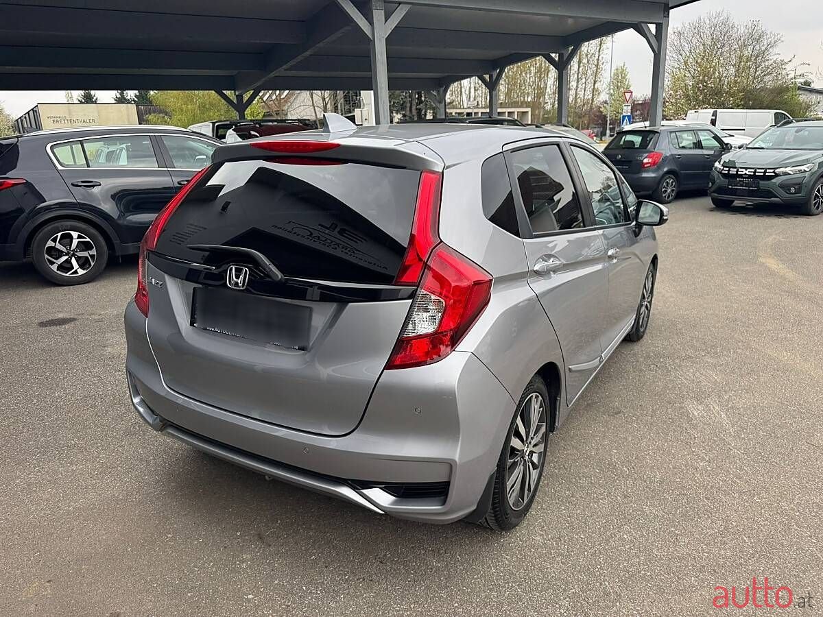 2018' Honda Jazz photo #5