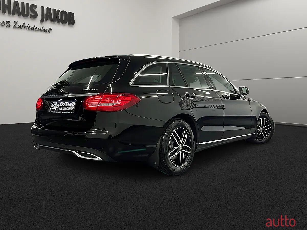 2018' Mercedes-Benz C-Klasse photo #4