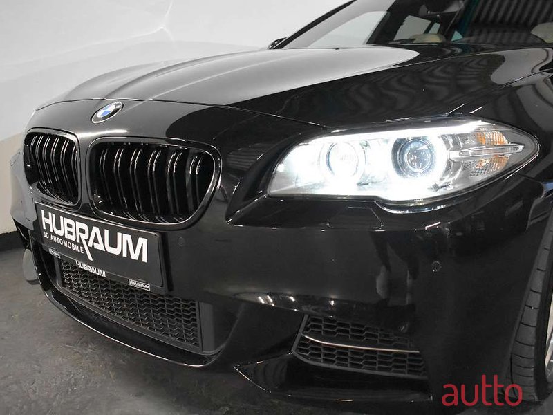 2013' BMW 5Er-Reihe photo #2