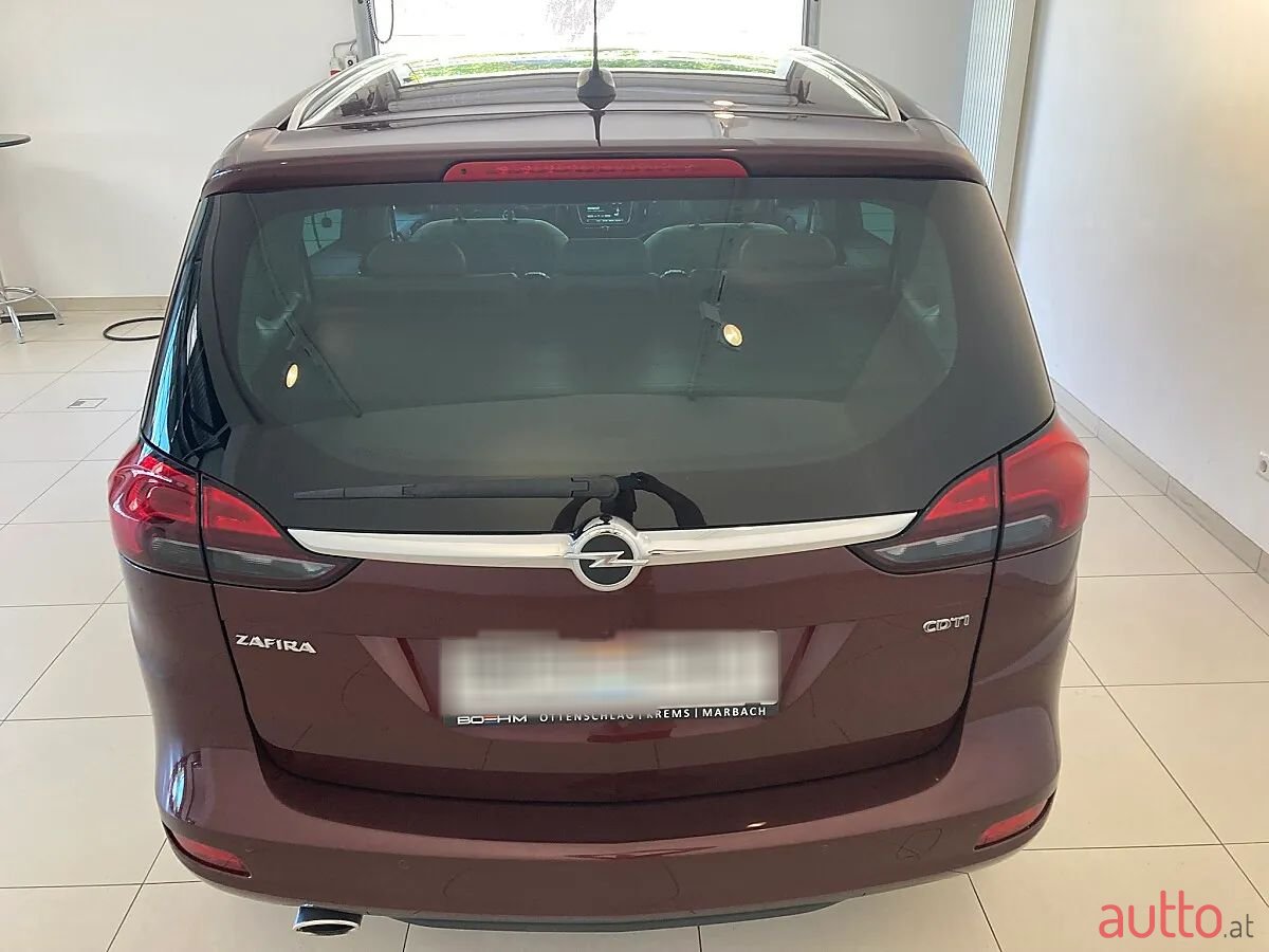2018' Opel Zafira photo #6