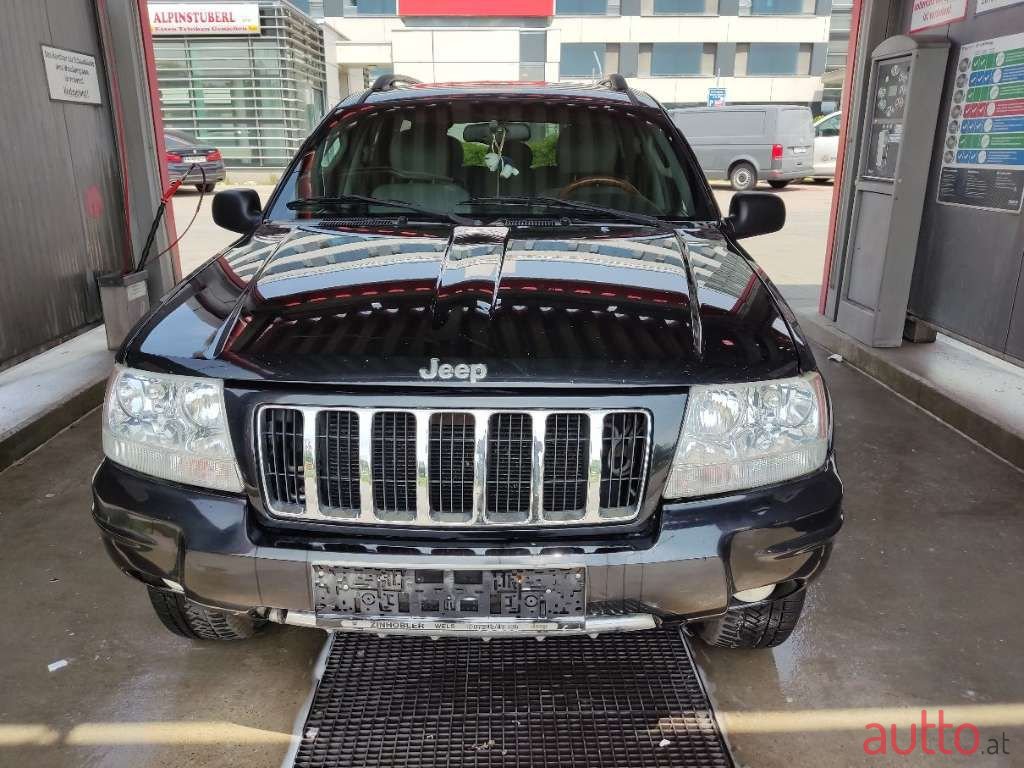 2004' Jeep Grand Cherokee photo #1