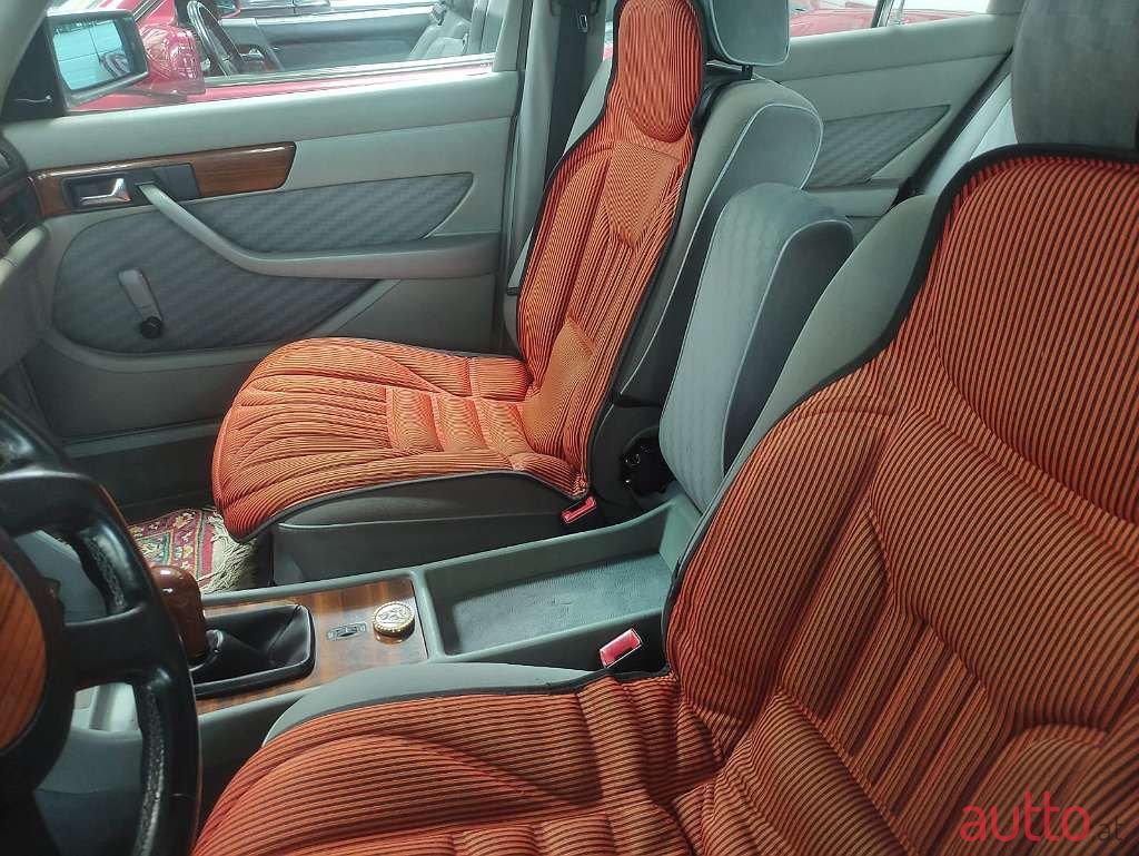 1984' Mercedes-Benz 280 photo #5