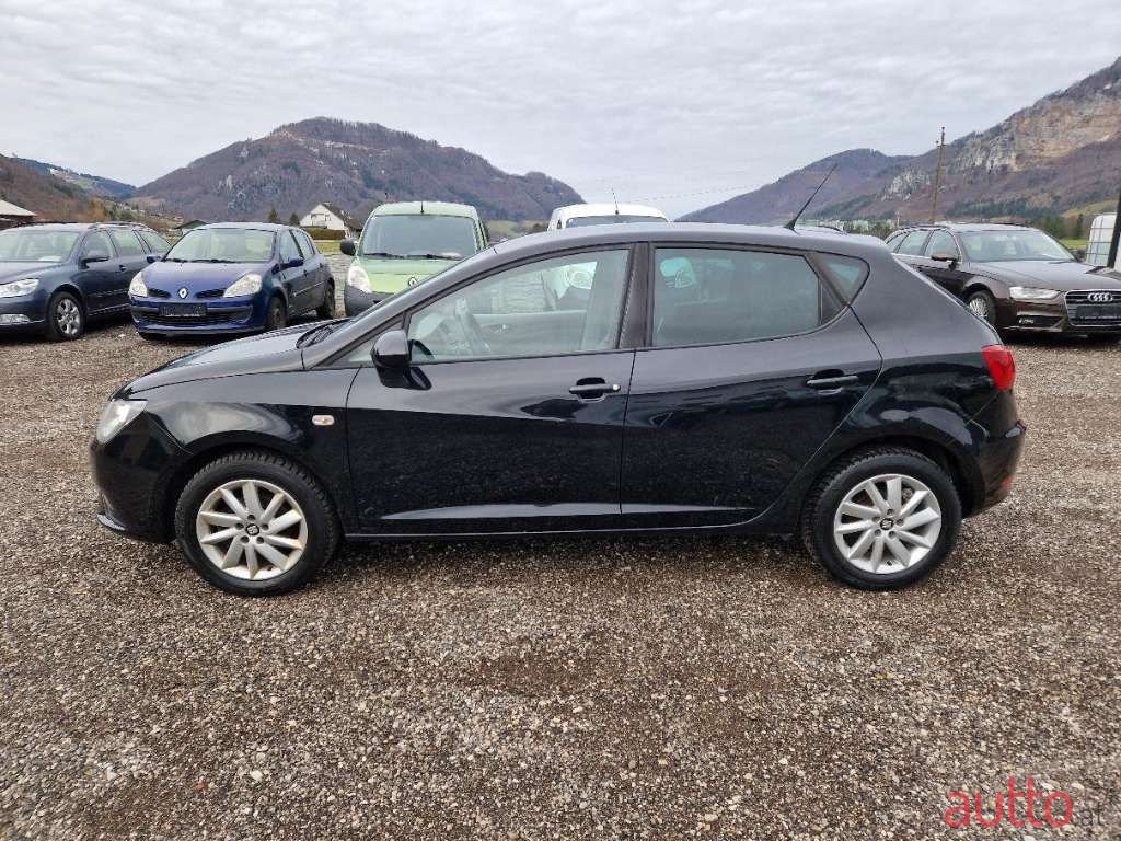 2014' SEAT Ibiza photo #3