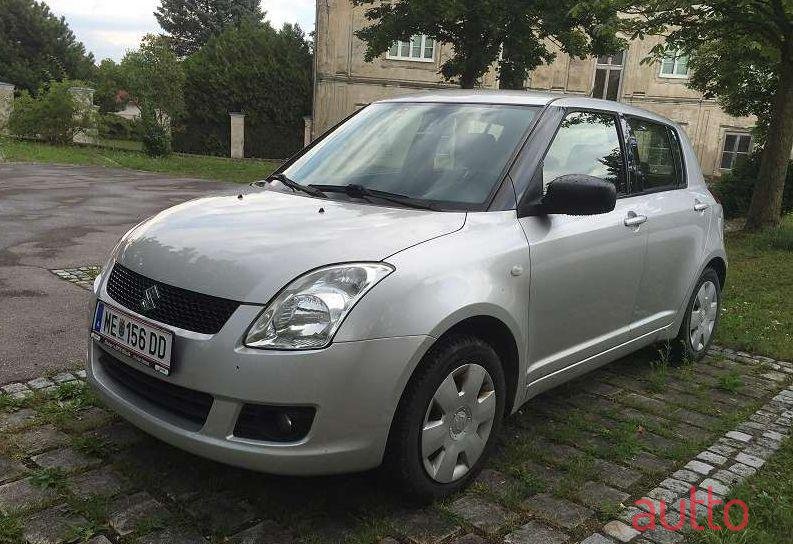 2010' Suzuki Swift photo #1