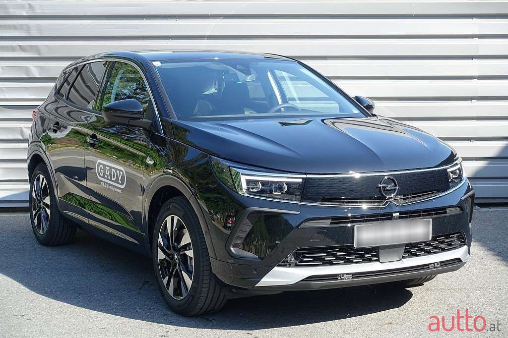 2022' Opel Grandland X photo #3