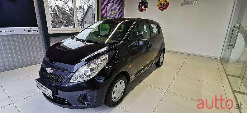 2011' Chevrolet Spark photo #1