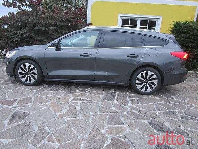 2019' Ford Focus photo #5