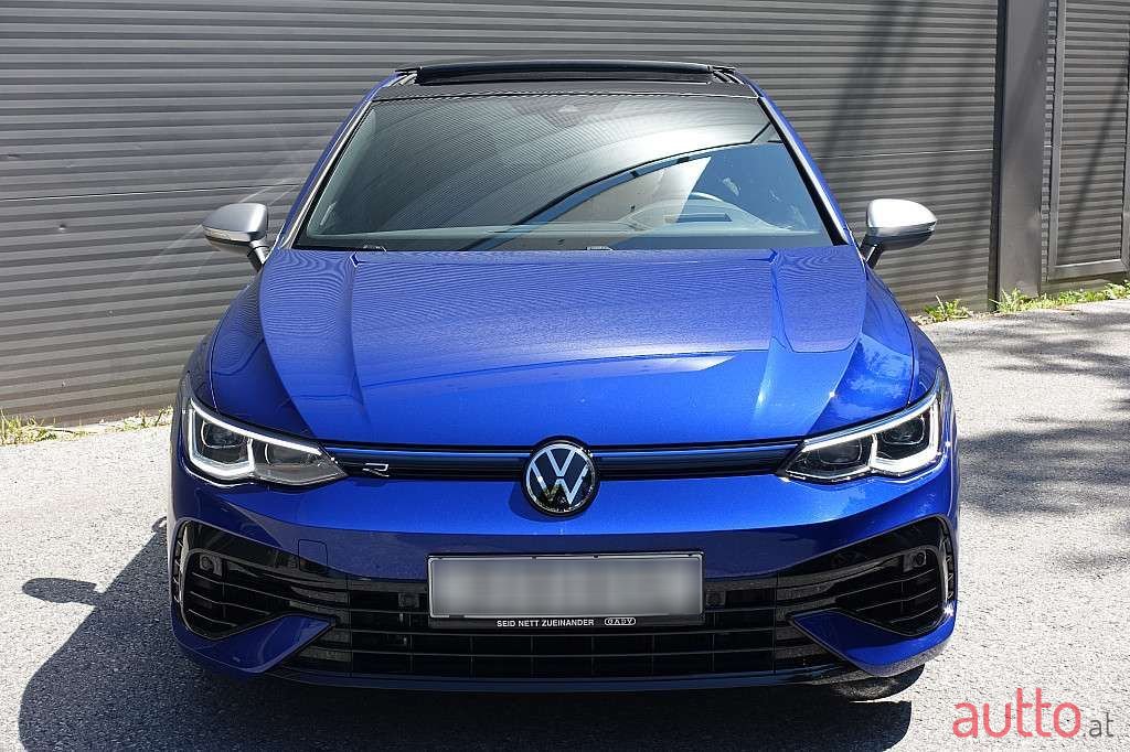 2021' Volkswagen Golf photo #3