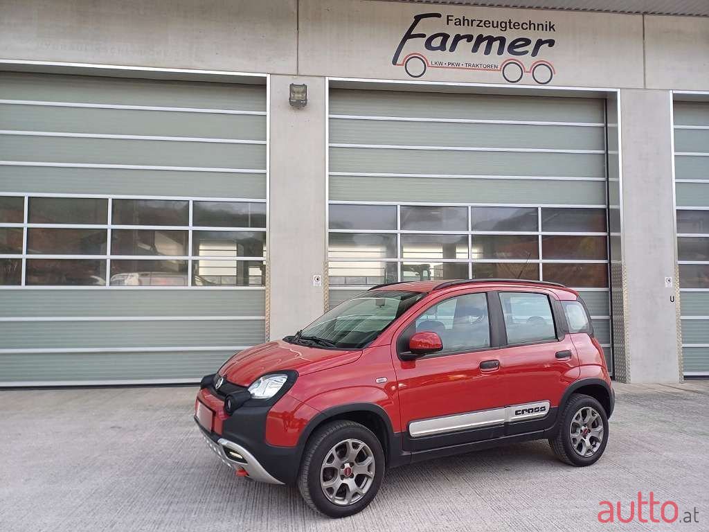 2015' Fiat Panda photo #1