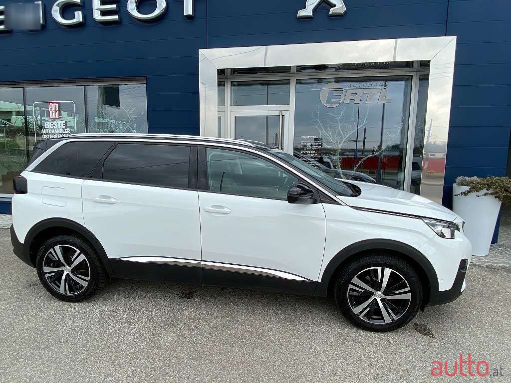 2019' Peugeot 5008 photo #4