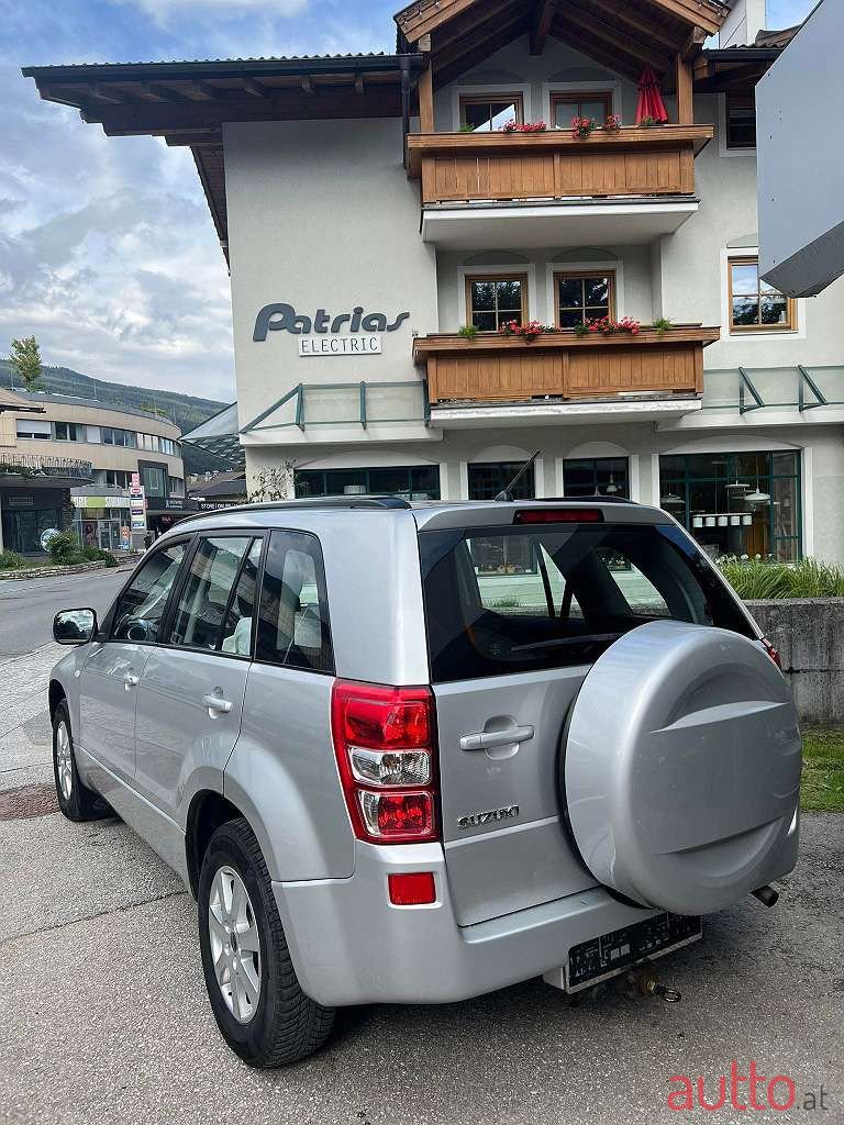 2006' Suzuki Vitara photo #3