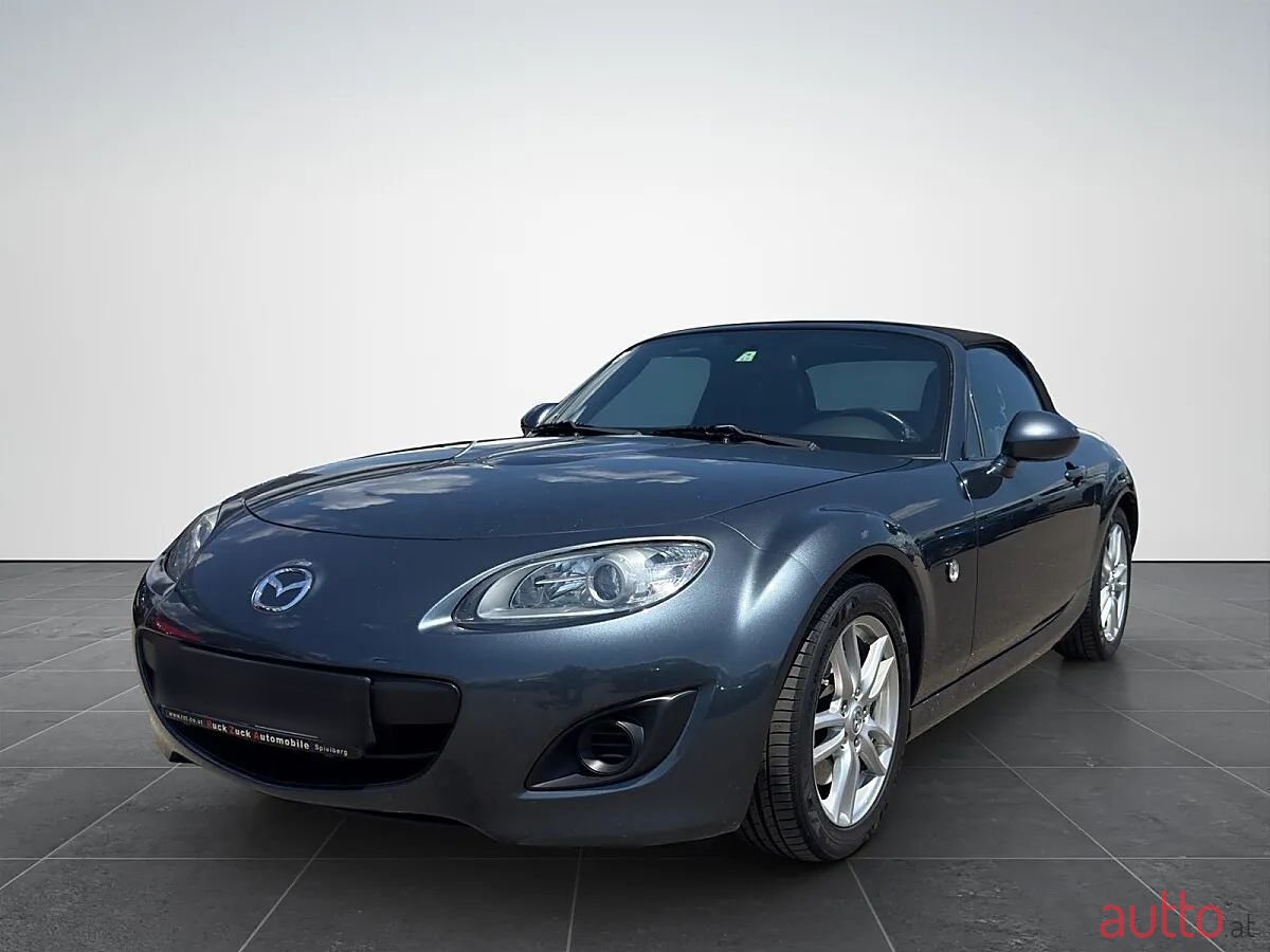 2011' Mazda MX-5 photo #2