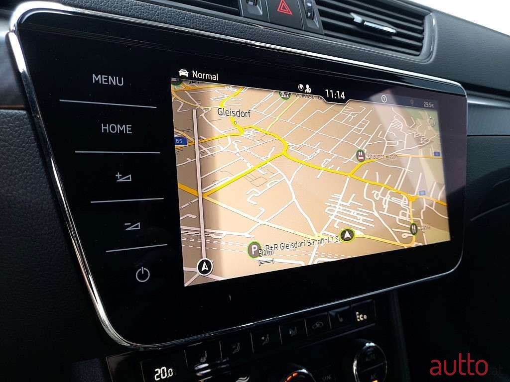 2022' Skoda Superb photo #5