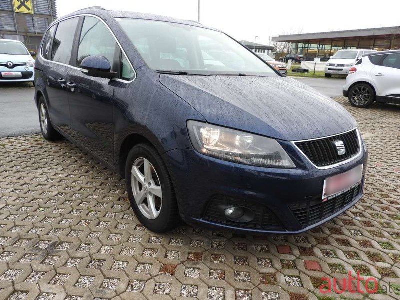 2014' SEAT Alhambra photo #4