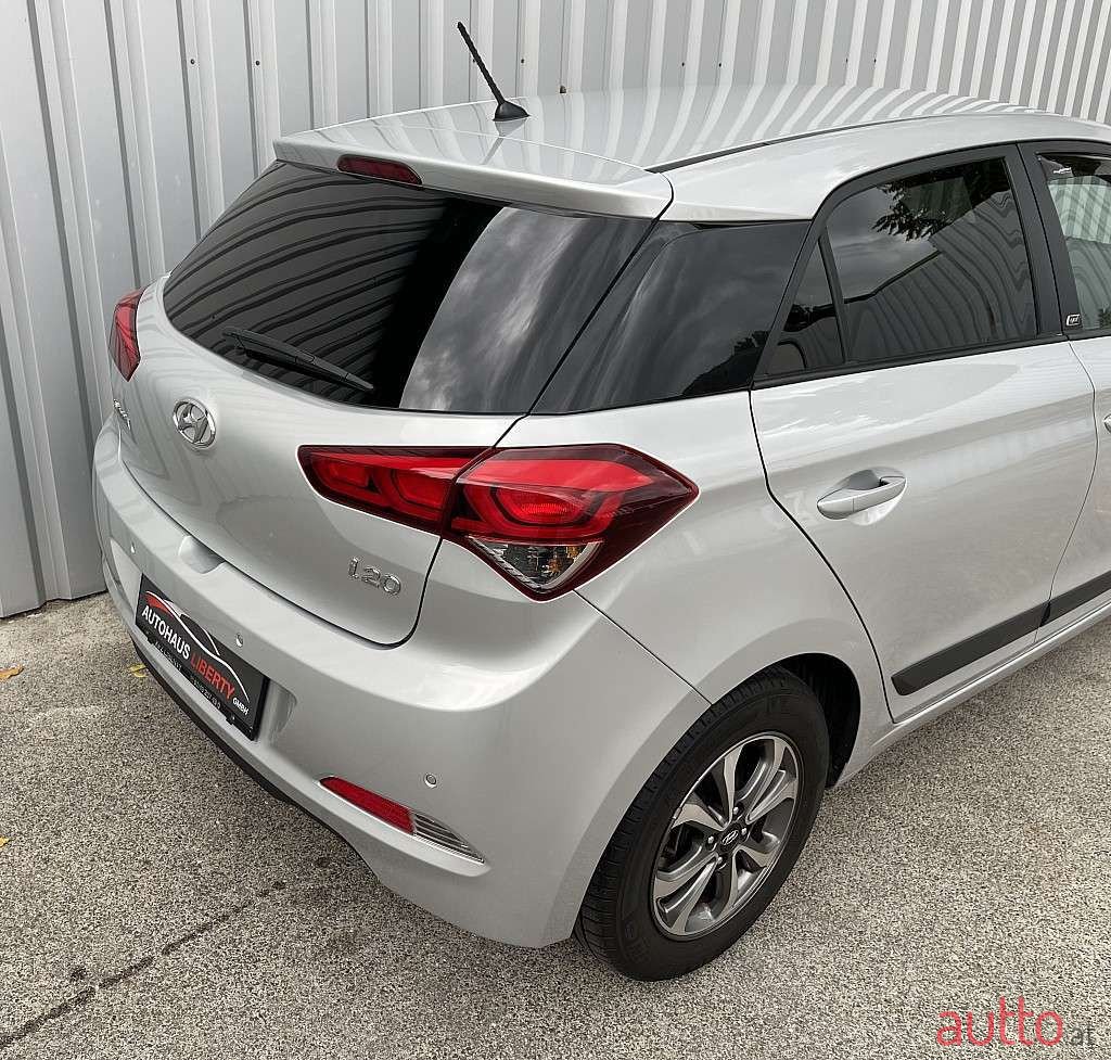 2018' Hyundai i20 photo #5