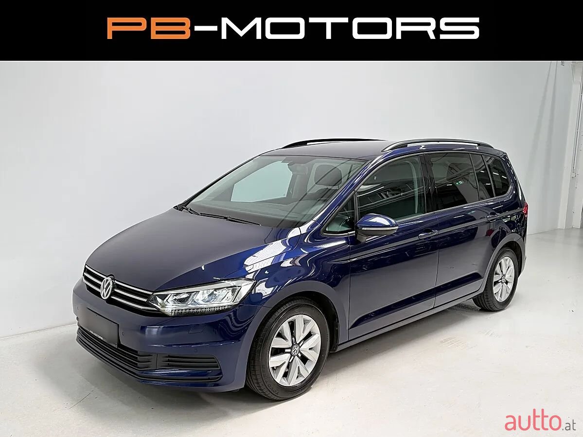 2016' Volkswagen Touran photo #1