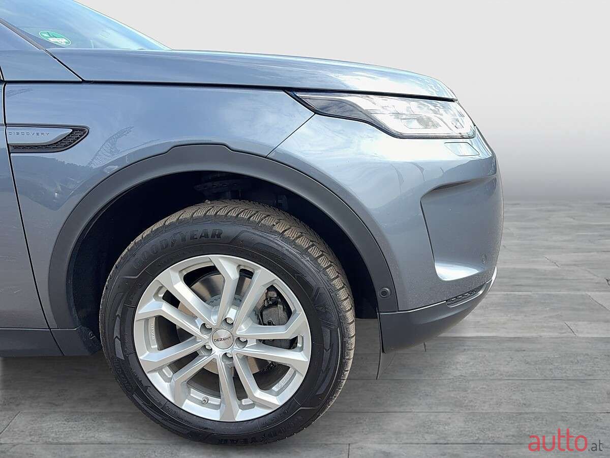 2021' Land Rover Discovery Sport photo #5