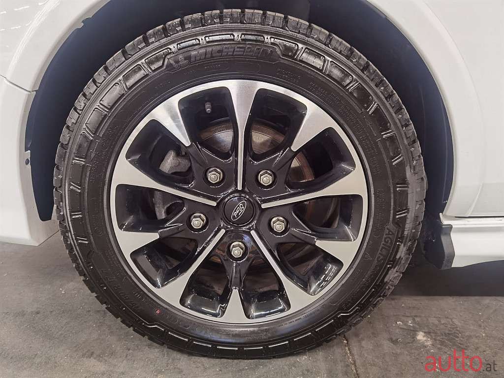 2022' Ford Transit Custom photo #5