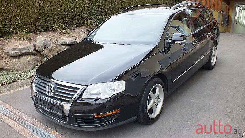2008' Volkswagen Passat photo #1