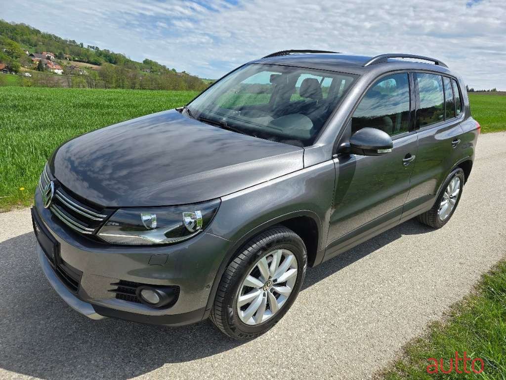 2014' Volkswagen Tiguan photo #1