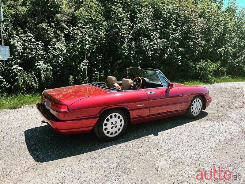 1990' Alfa Romeo Spider photo #2