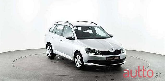 2017' Skoda Fabia photo #1