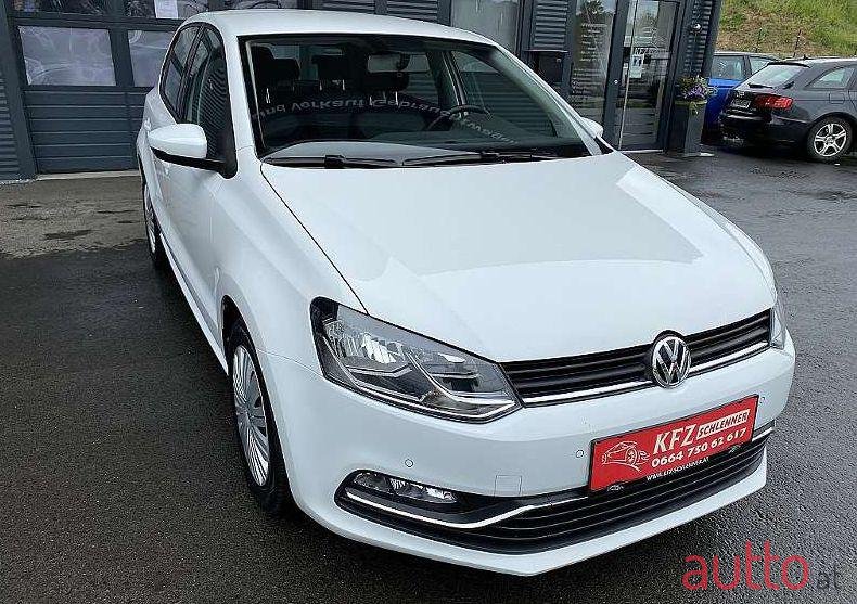 2015' Volkswagen Polo photo #1