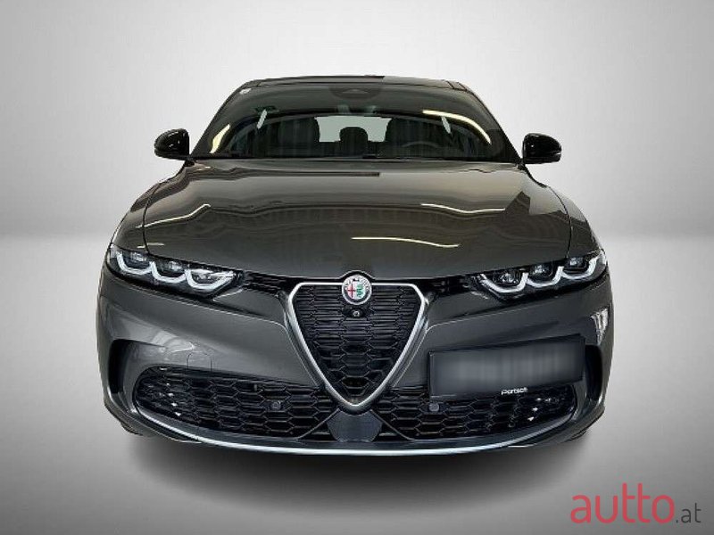 2023' Alfa Romeo Tonale photo #4