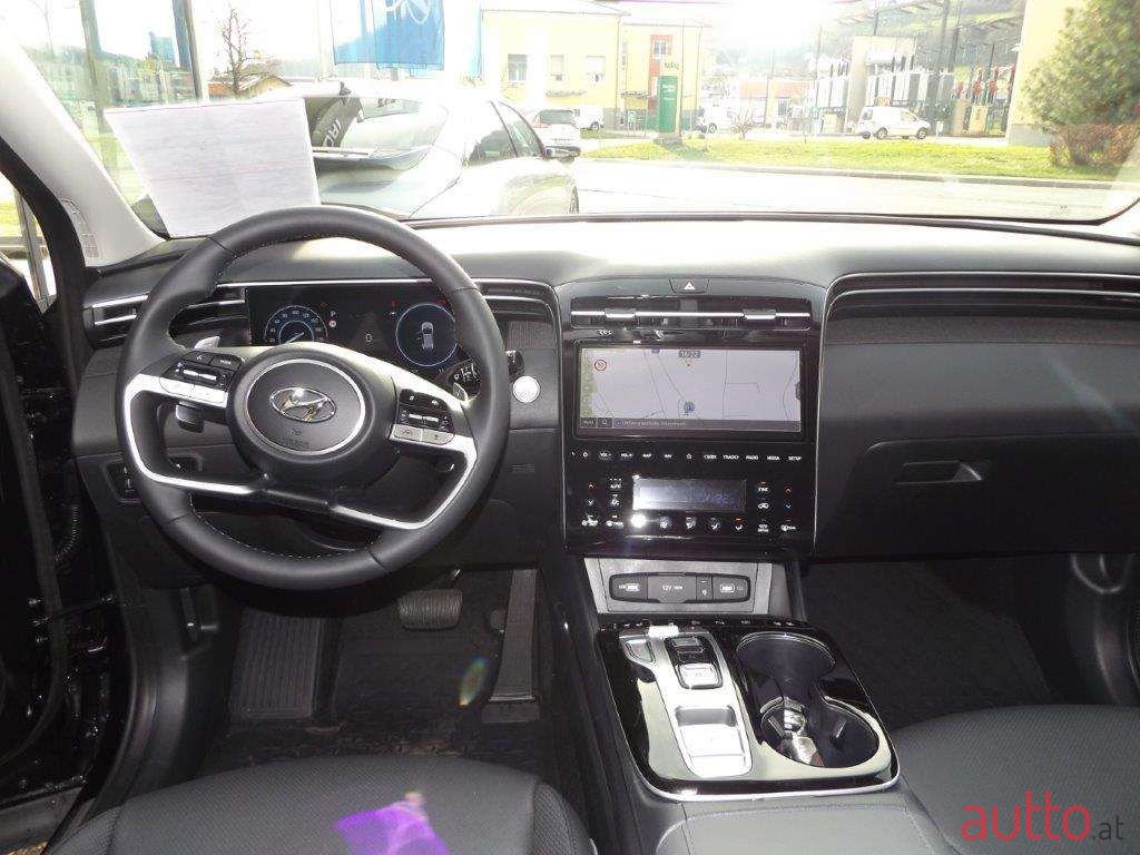 2024' Hyundai Tucson photo #4