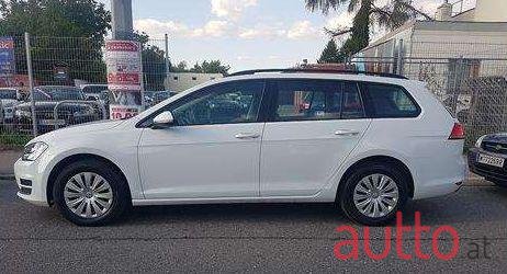 2014' Volkswagen Golf photo #1