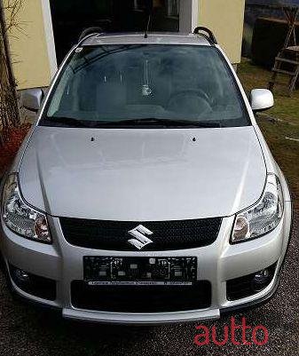 2009' Suzuki SX4 photo #4