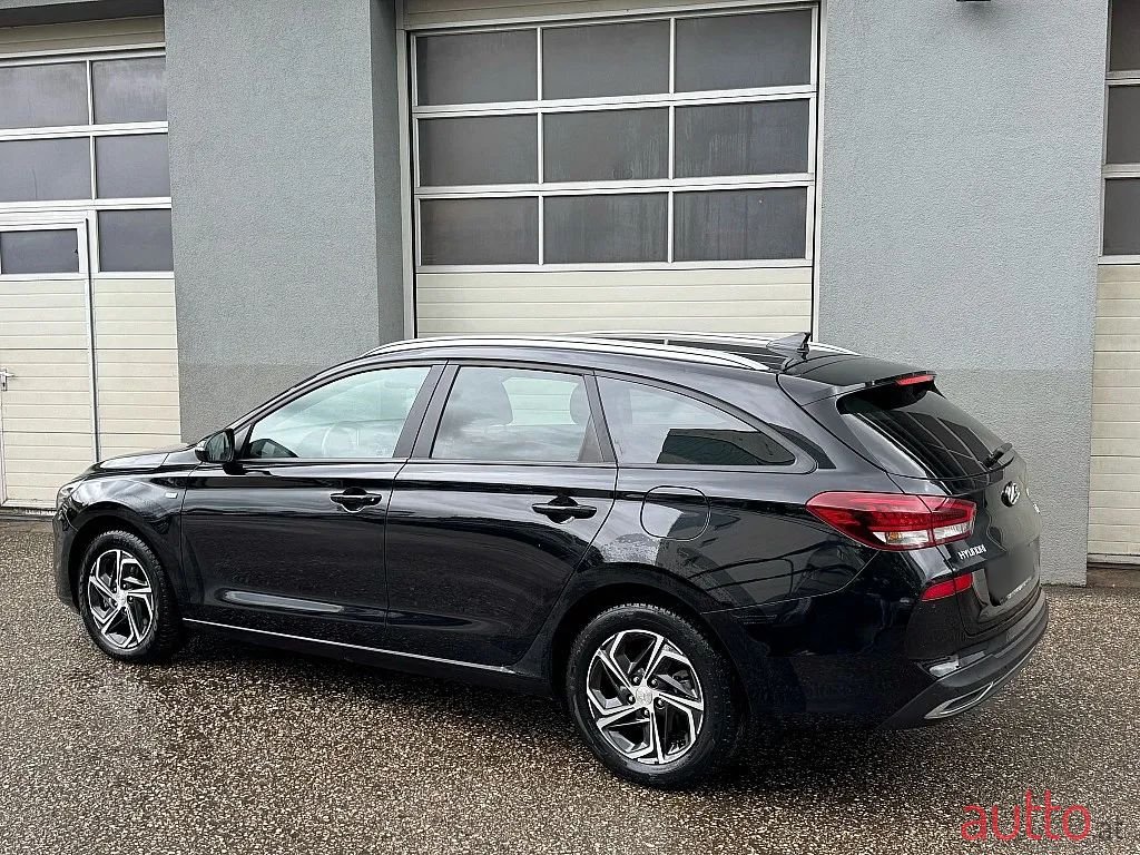 2021' Hyundai i30 photo #5