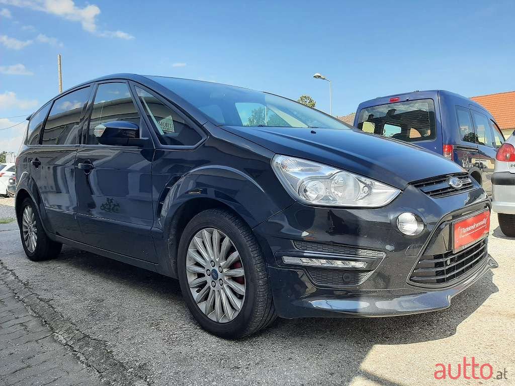 2014' Ford S-Max photo #3