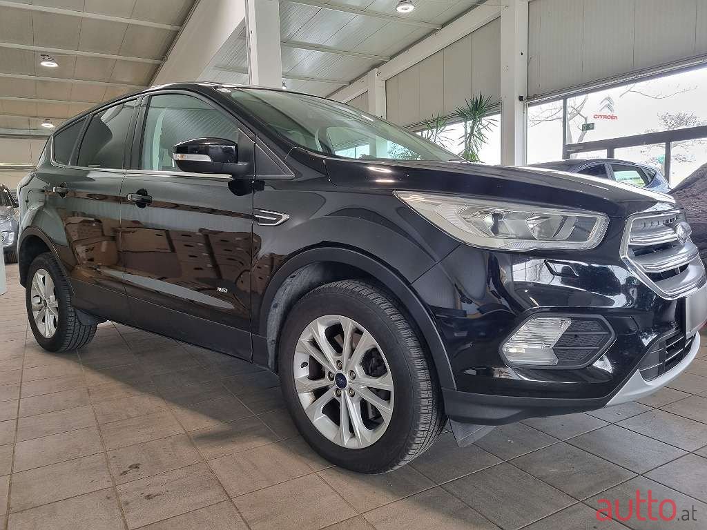 2018' Ford Kuga photo #6
