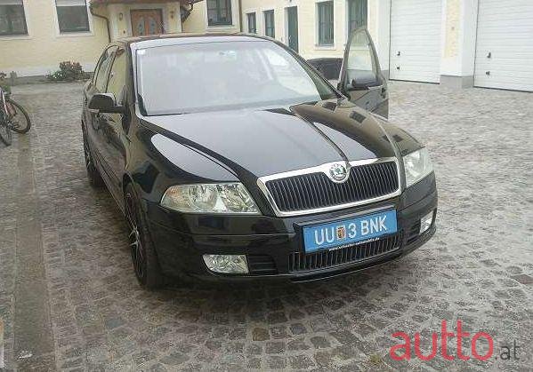 2005' Skoda Octavia photo #2