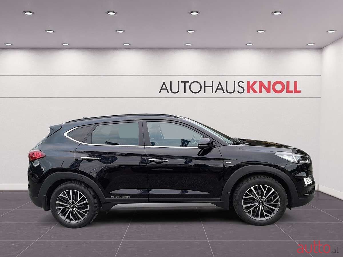 2020' Hyundai Tucson photo #6