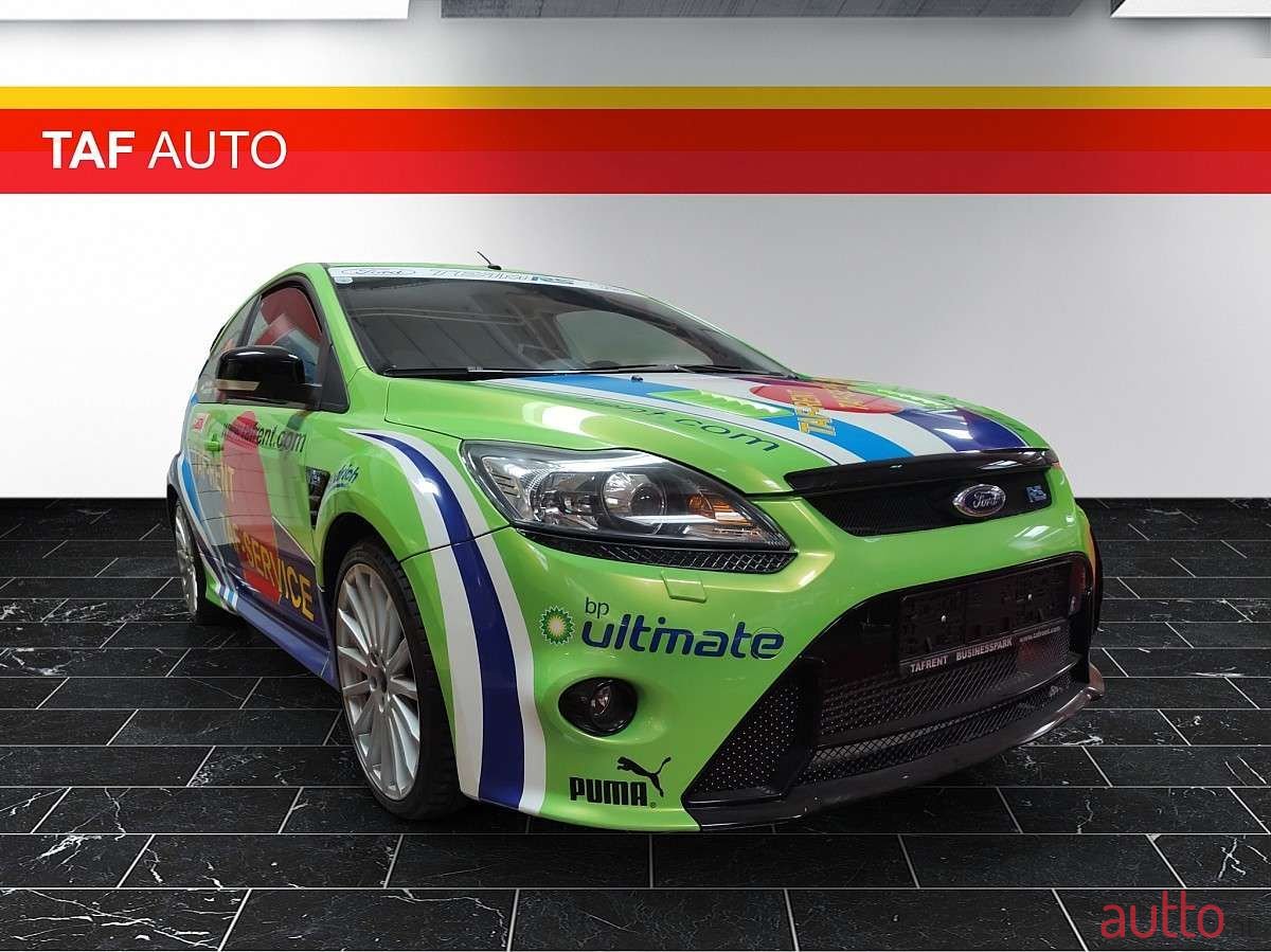 2010' Ford Focus photo #1