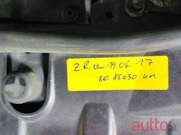 2012' Suzuki Vitara photo #5