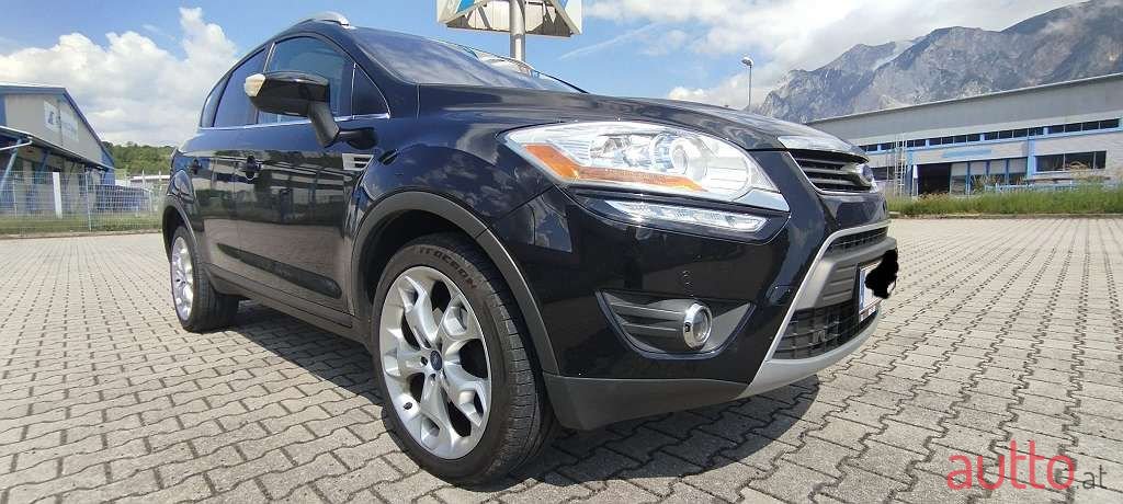 2012' Ford Kuga photo #2