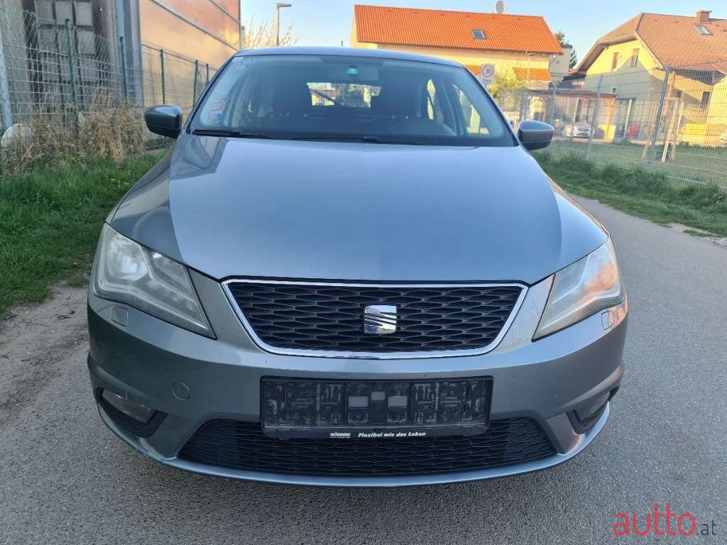 2014' SEAT Toledo photo #6